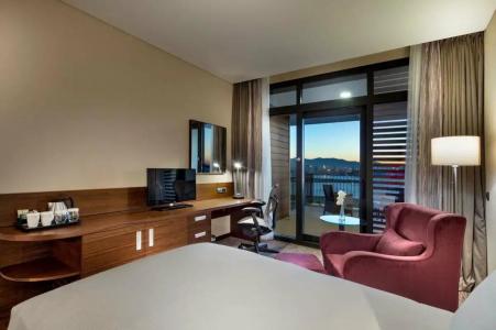 Hilton Garden Inn Izmir Bayrakli - 28