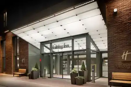 Holiday Inn Hamburg, an IHG - 4