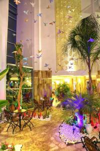 Blue Wave Suite - 77