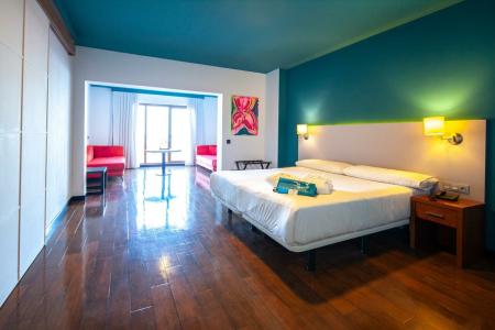 Ritual Torremolinos- Adults Only - 77