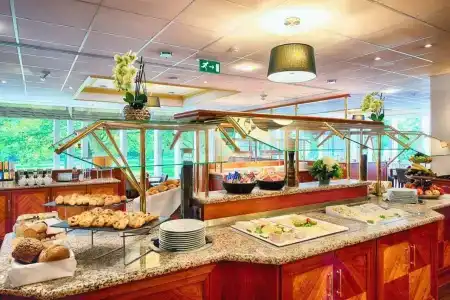 Leonardo Hamburg Stillhorn - 11