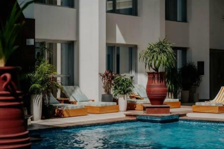 Dusit Thani Dubai - 99