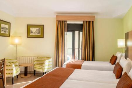 Hostal Ballesta - 36