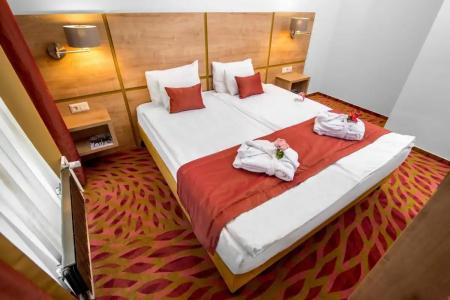 Rubin Wellness & Conference - 57