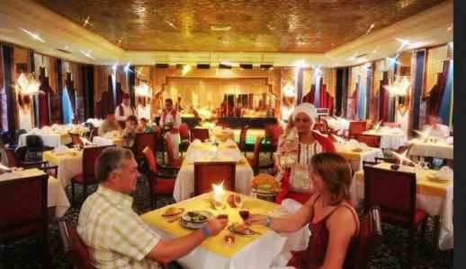 Riviera - Family and couples only - 73