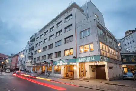 Centro Mondial - 2