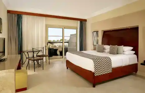Coral Sea Holiday Resort and Aqua Park - 6