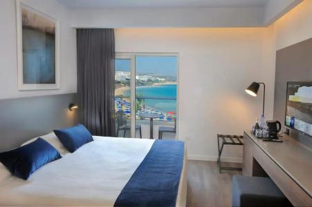 Okeanos Beach Boutique - 49