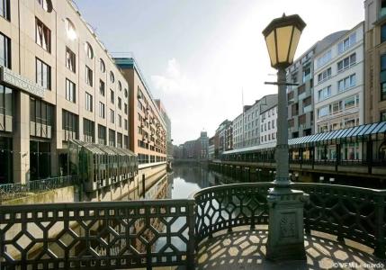 ibis Styles Hamburg Alster City - 8