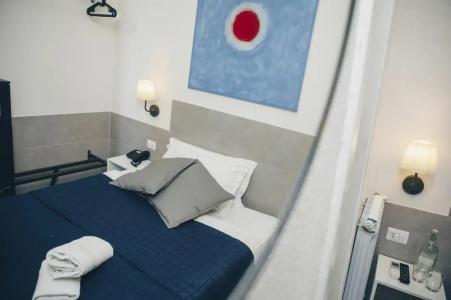 Ideal City Walk - 67