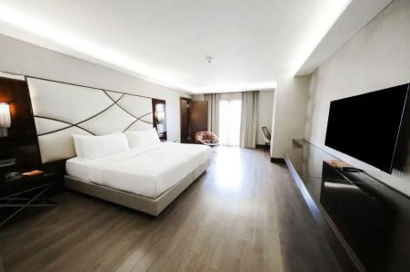 DoubleTree by Hilton Istanbul Esentepe - 54