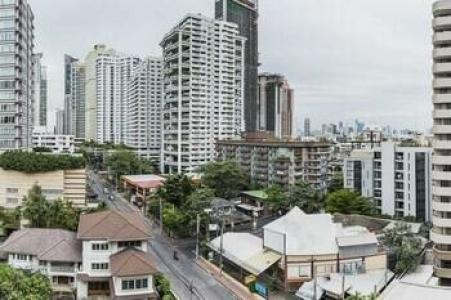 Hope Land Sukhumvit 24 - 54