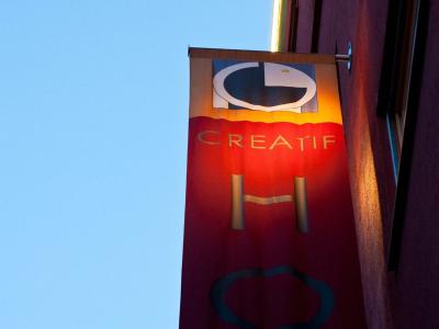 1st Creatif Elephant - 72