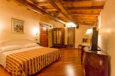 Mariano IV Palace - 86