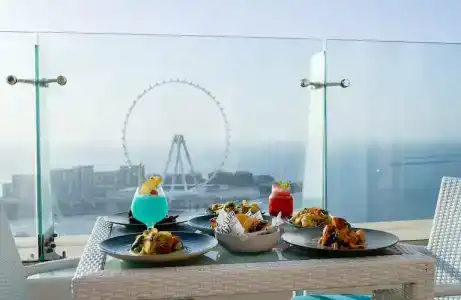 Hilton Dubai The Walk - 15