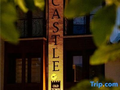 Castle Old Town - 13