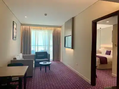 Leva and Suites, Mazaya Centre - 85