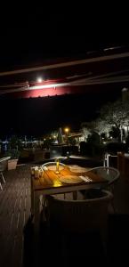 Boutique La Roche - 98