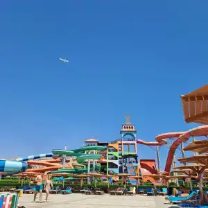 Charmillion Gardens Aquapark - 84