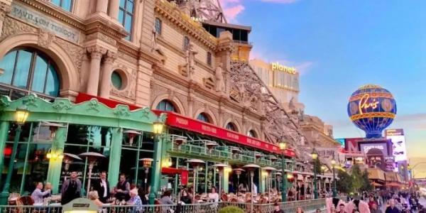 Paris Las Vegas & Casino - 24