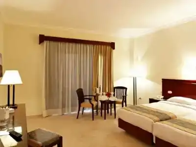 Three Corners Sunny Beach Resort - 3
