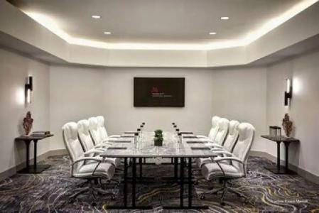 Ventura Beach Marriott - 81