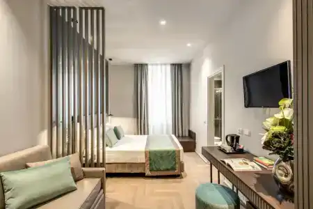 77 Seventy-Seven - Maison D'Art Collection - 52