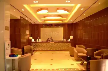 Nejoum Al Emarat - 75