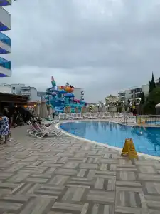 Blue Wave Suite - 66