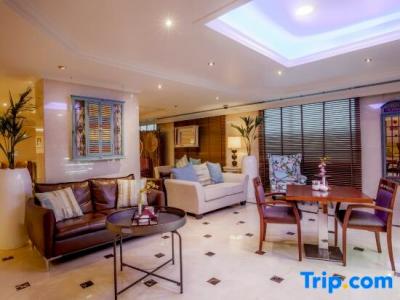 Golden Sands Apartments - 92