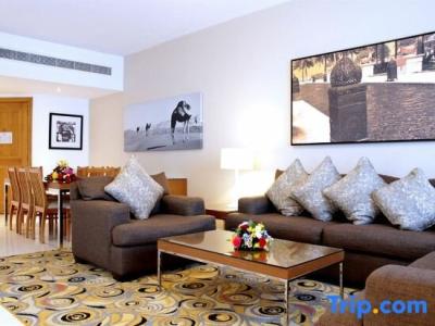 Golden Sands Apartments - 67