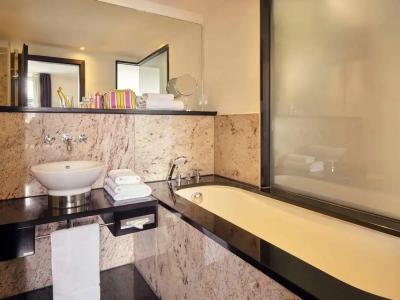 Metropolitan by Flemings - 45