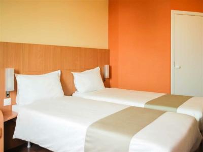 Ibis Sofia Airport - 17