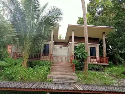 Lanta Pearl Beach Resort - 10