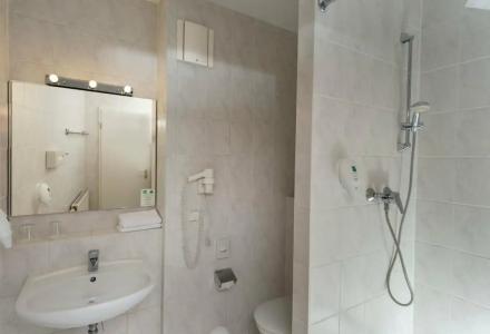 Good Morning + Berlin City East - 80