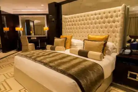 Mövenpick Grand Al Bustan Dubai - 42