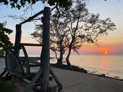 Koh Chang Bailan Beach Resort - 38