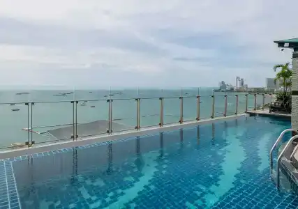 Serenotel Pattaya - 1