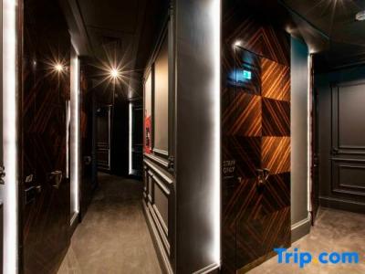 U-Visionary Roma - 50