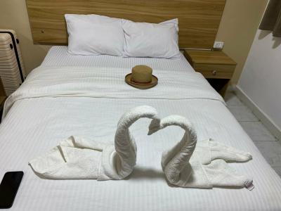 Lotus Bay Resort - 8