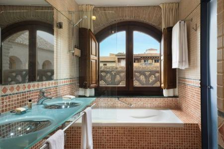 Palacio de Santa Paula, Autograph Collection - 10