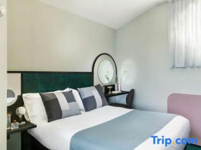 Hôtel les Cigales - 99