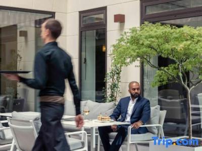 Mercure Paris Opera Garnier Hôtel & Spa - 65