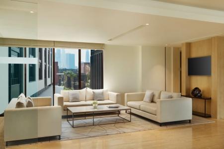 La Ville & Suites CITY WALK Dubai, Autograph Collection - 97