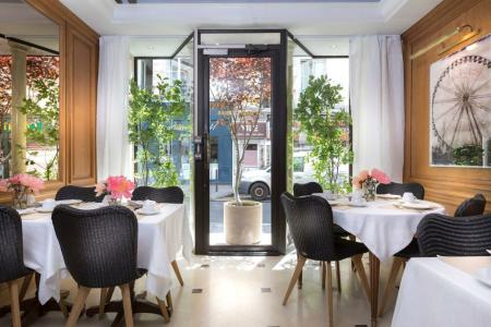 Dauphine Saint Germain - 8