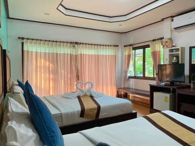 Koh Chang Bailan Beach Resort - 34