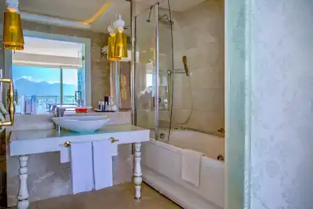 La Boutique & Suites - 11