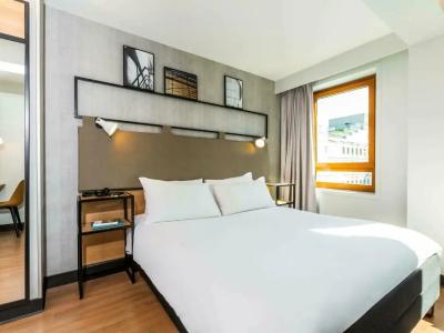 ibis Paris Bastille Opera - 76