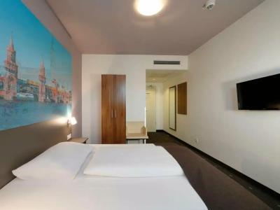 B&B Berlin City-Ost - 24