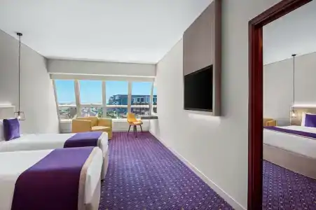 Leva and Suites, Mazaya Centre - 75
